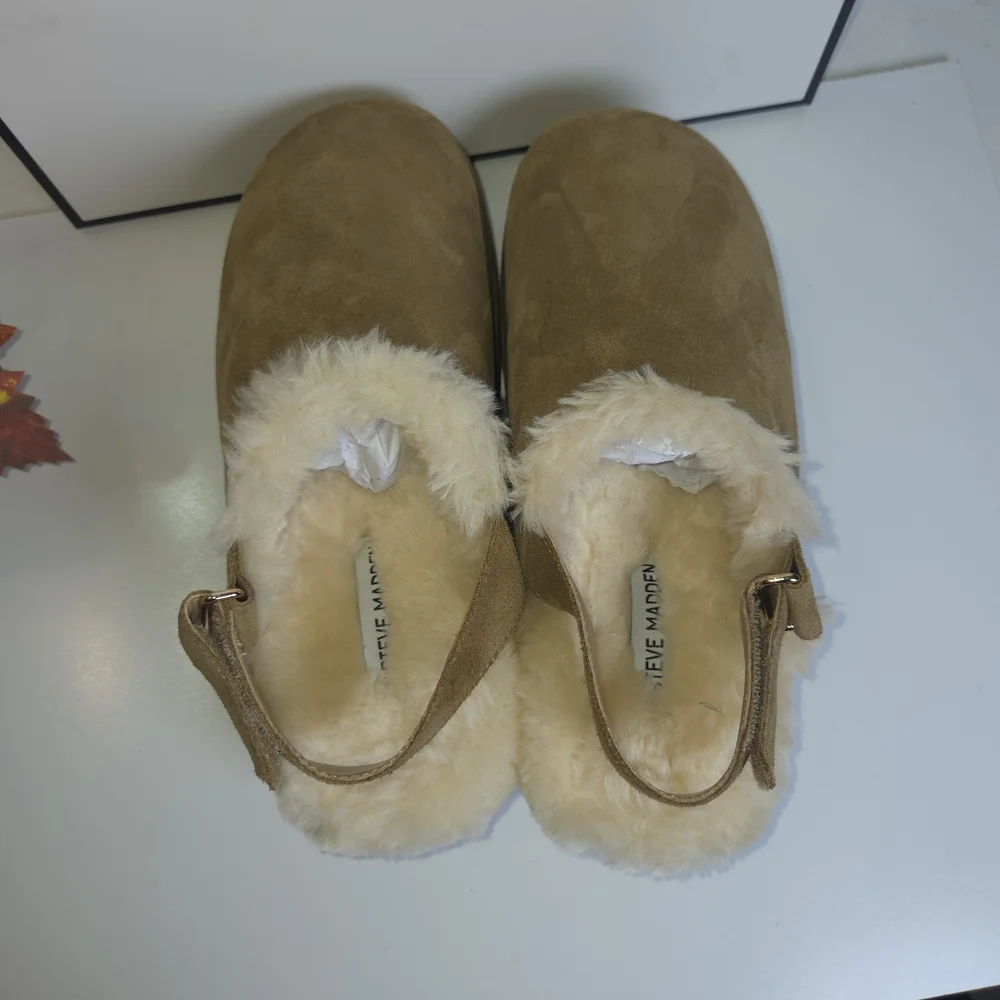 Steve Madden Tan Suede Slip-On Shoes - Picture 4 of 10